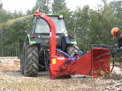Farmi 180 HF - Измельчитель древесины от трактора с гидроподачей в Новосибирске